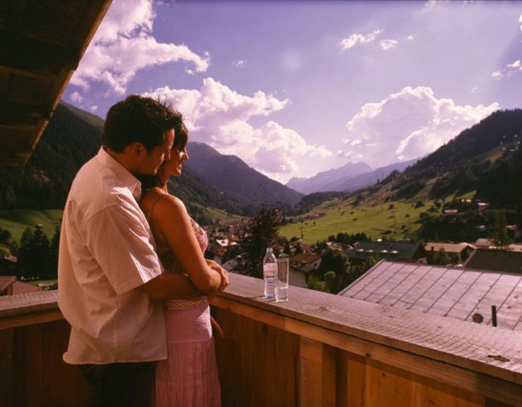 Hotel Garni Ernst Falch Sankt Anton am Arlberg Habitación foto